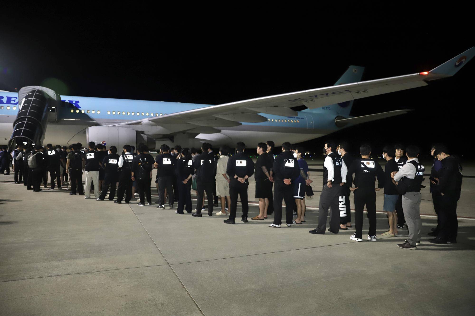 韩国外长:柬方又逮捕10余名涉电诈韩国公民