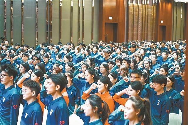 2025年中国金鸡百花电影节青年志愿者出征仪式举办