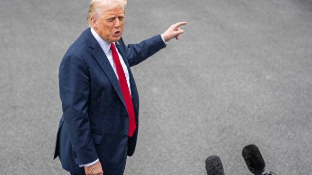 特朗普:所有空中交通管制员须立即返岗