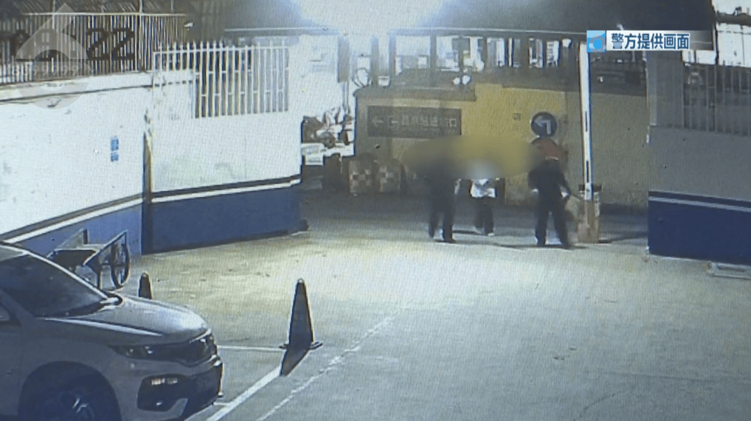 紧急!正要出站,两名14岁少女在昆明火车站被民警拦截……