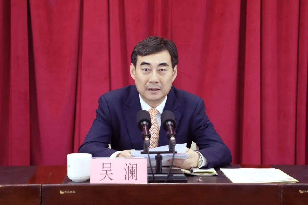 吴澜任宁夏回族自治区副主席